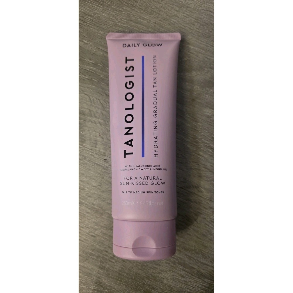 Tanologist Daily Glow Hydrating Gradual Tan Lotion Medium Dark 8.45oz Sealed